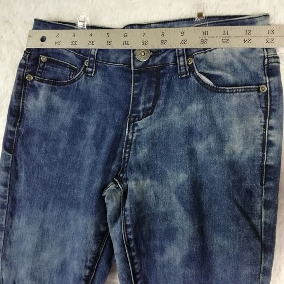 Revolution By Revolt Womens Jeans Skinny Blue Denim Acid Wash Low Rise Juniors 7 - Picture 6 of 12